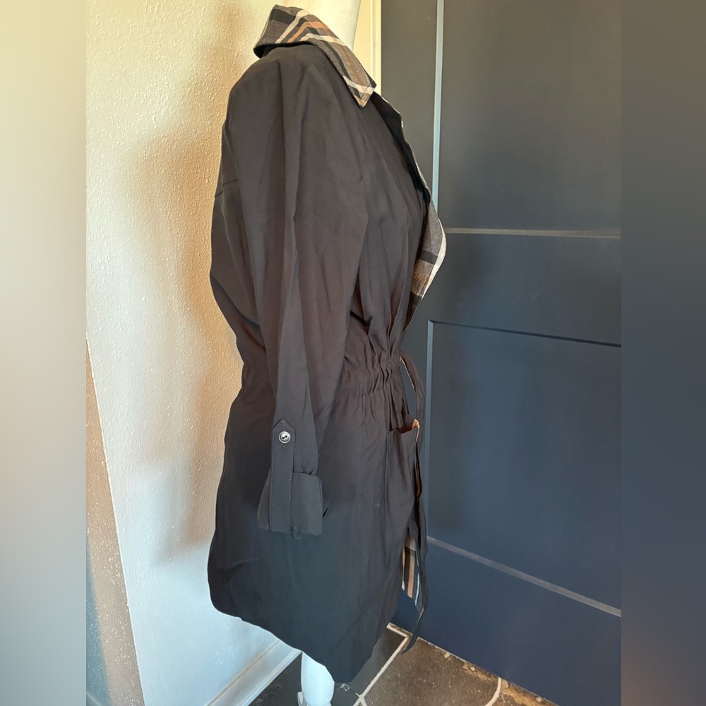 Mystree belted raincoat - Picture 4 of 11